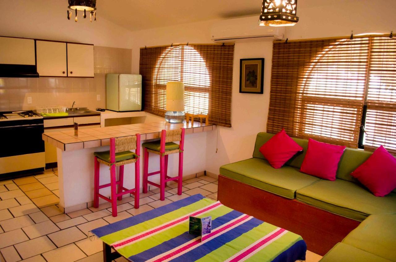 Hotel Casa Alvarada Comala Buitenkant foto
